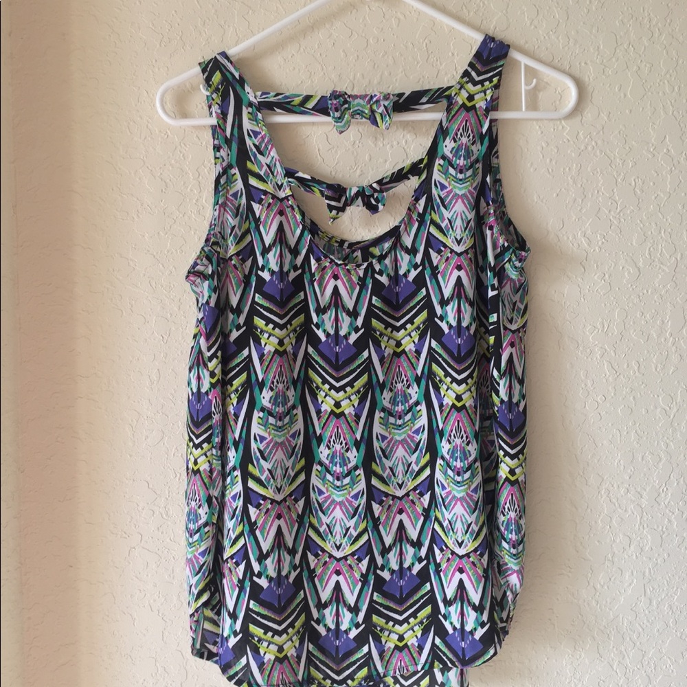 Patterned Sleeveless Tank
